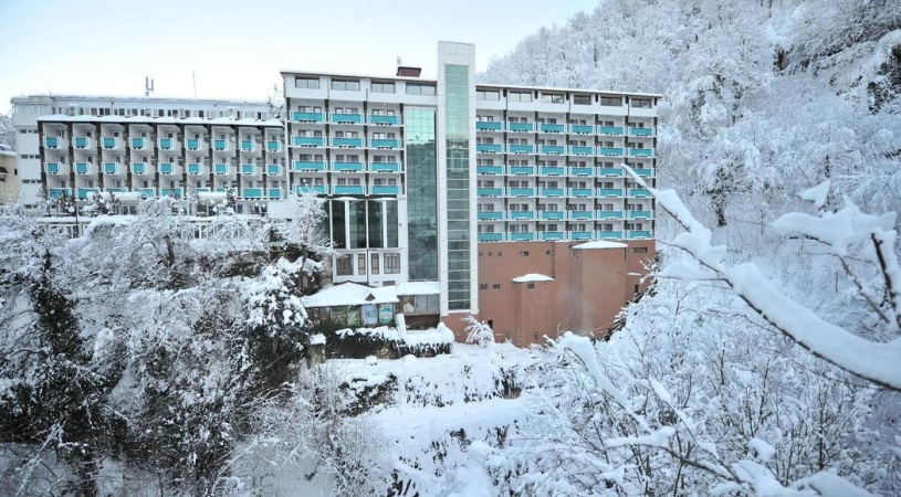 Oylat Kaplıcaları Çağlayan Otel