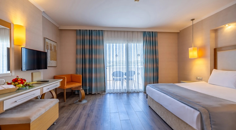 Royal Asarlık Beach Hotel SPA