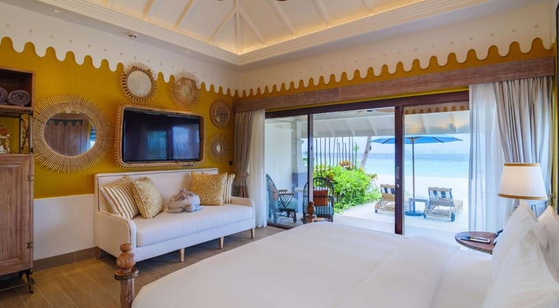 SAii Lagoon Maldives, Curio Collection By Hilton