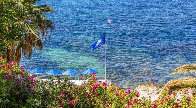 The Grand Blue Sky International Hotel