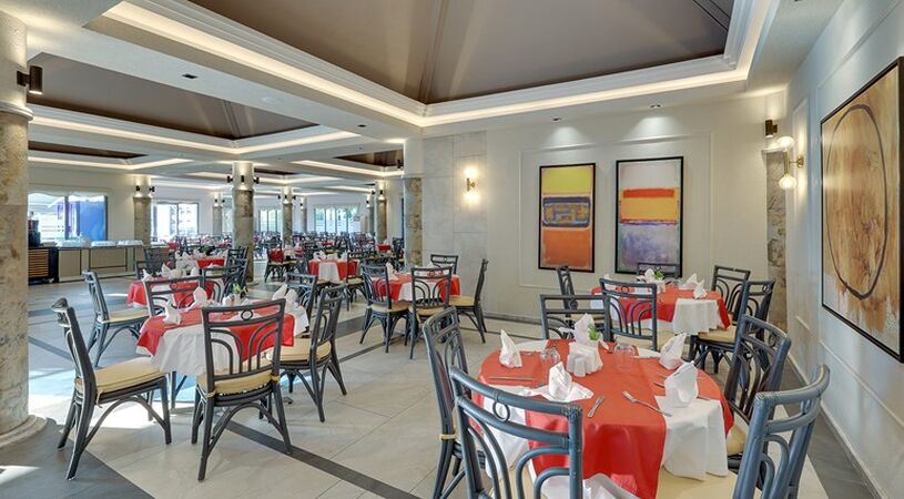 The Grand Blue Sky International Hotel