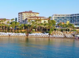 Eos Beach Resort