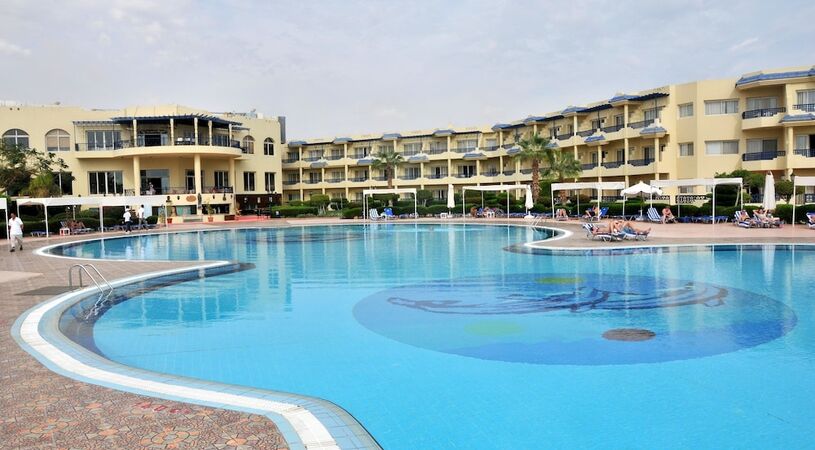 Grand Oasis Resort