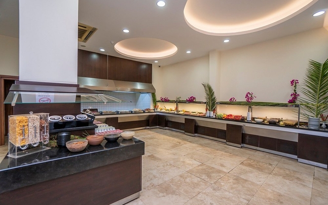 Afytos City Hotel Kurban Bayramı Özel 3 Gece 4 Gün