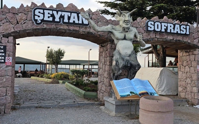 Bozcaada, Assos, Cunda Adası ve Ayvalık Tekne Turu 1 Gece 2 Gün 