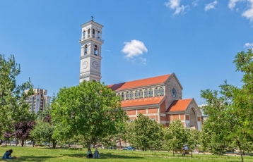 Kosovalı Baştanbaşa Balkanlar Kurban Bayramı Özel THY ile Ekstra Turlar, Akşam Yemekleri Dahil