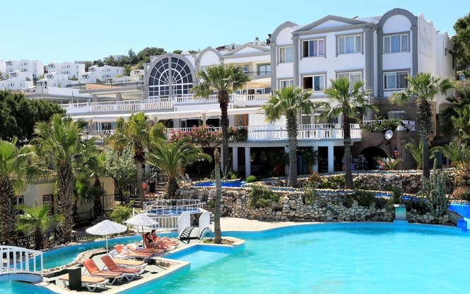 Phoenix Sun Otel 3 Gece 4 Gün Bodrum