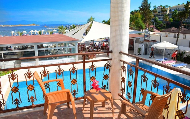 Ayaz Aqua Beach Otel 3 Gece 4 Gün Bodrum