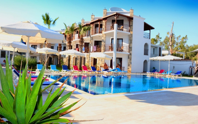 Ayaz Aqua Beach Otel 4 Gece 5 Gün Bodrum