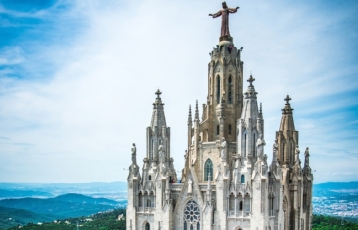 BÜYÜK İSPANYA 2026 (BCN-SVQ) 7 GECE 8 GÜN | GRANADA (2) & MADRİD (2) & VALENCİA (1) & BARCELONA (2) 