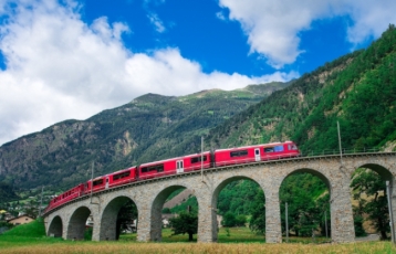 İZMİR’DEN BERNİNA EXPRESS ILE  BİR AVRUPA MASALI TURU SunExpress Havayolları ile 7 gece Milano Gidiş – Milano Dönüş || 16255