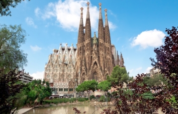 Gaudi'nin İzinde Sagrada Familia & Barcelona Turu THY İle Kurban Bayramı Özel 2027